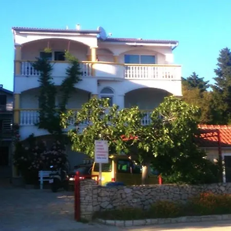 Pensión House Punta